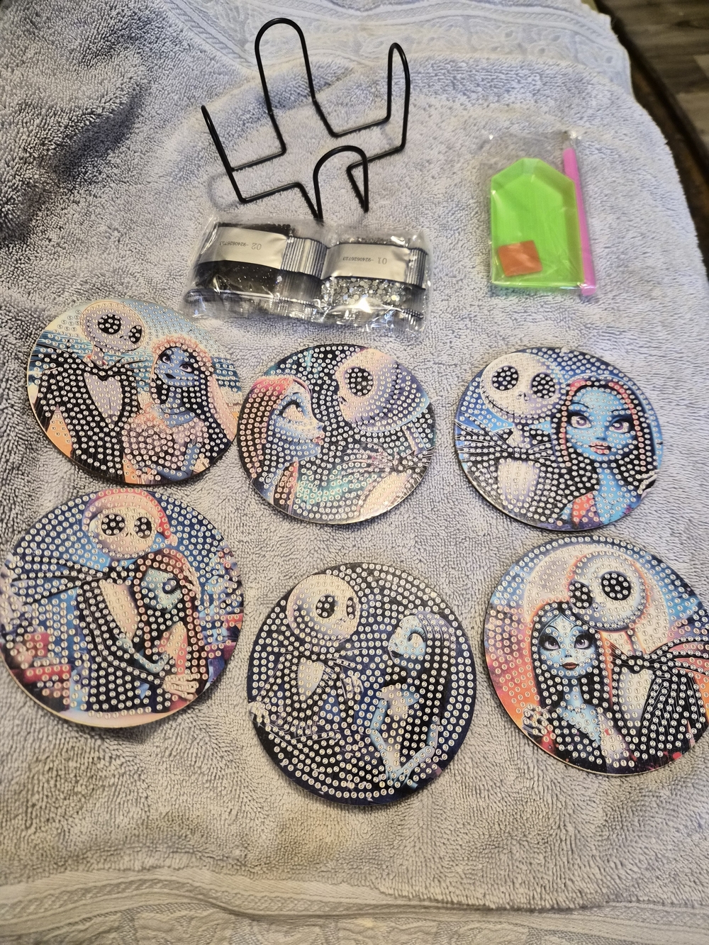 Round Jack Skellington Themed Diamond Art With Grid Stand  - Multi-Color